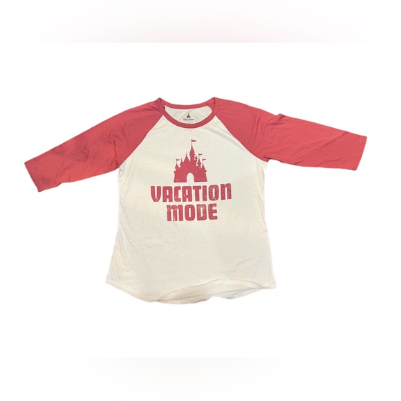 Disney Parks Women's Shirt "Vacation Mode" Cinderellas Castle Pink Raglan Tee - Picture 2 of 8